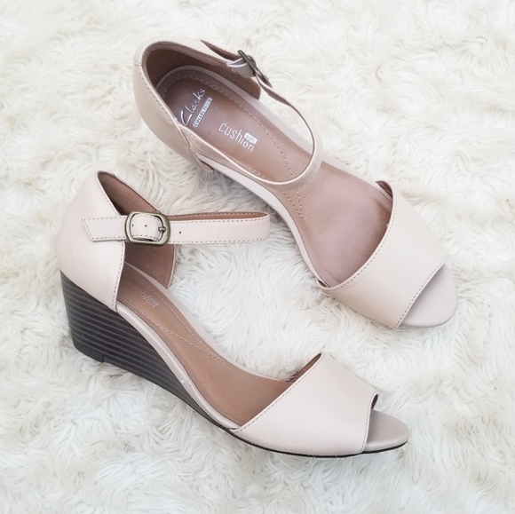 clarks nude wedges